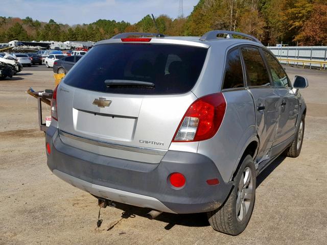 3GNAL2EK7ES511407 - 2014 CHEVROLET CAPTIVA LS SILVER photo 4