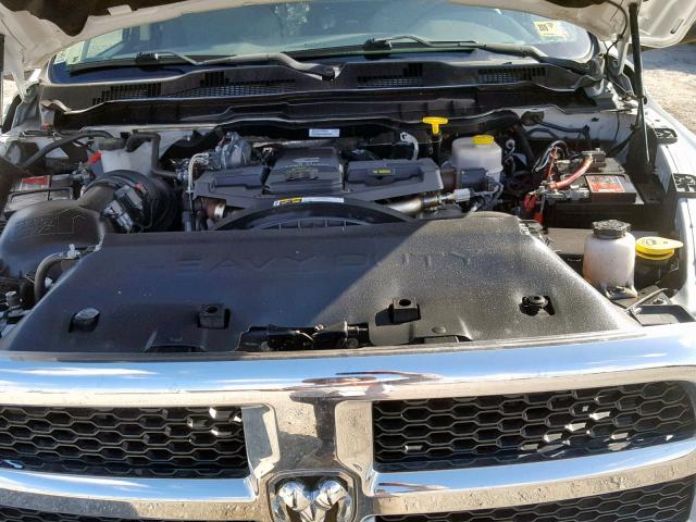 3C63RRGL4HG576311 - 2017 RAM 3500 ST WHITE photo 7