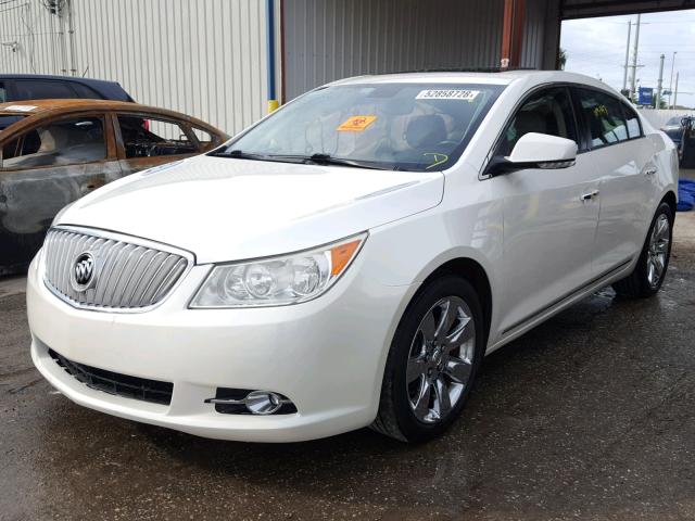 1G4GC5EG7AF148701 - 2010 BUICK LACROSSE C WHITE photo 2