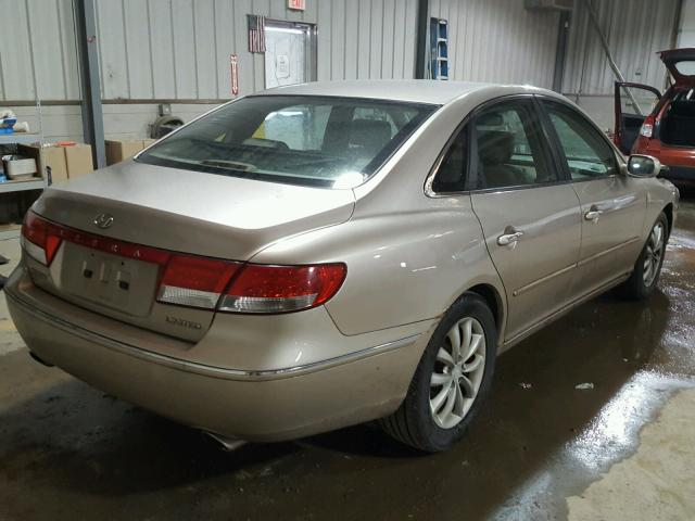 KMHFC46F86A138209 - 2006 HYUNDAI AZERA SE BEIGE photo 4