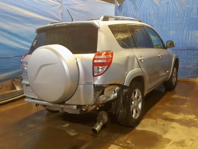 2T3DF4DV0AW054084 - 2010 TOYOTA RAV4 LIMIT SILVER photo 4