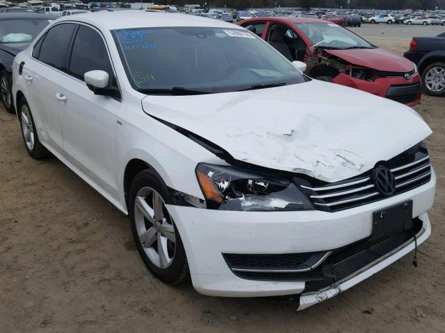 1VWAT7A38EC039743 - 2014 VOLKSWAGEN PASSAT S WHITE photo 1