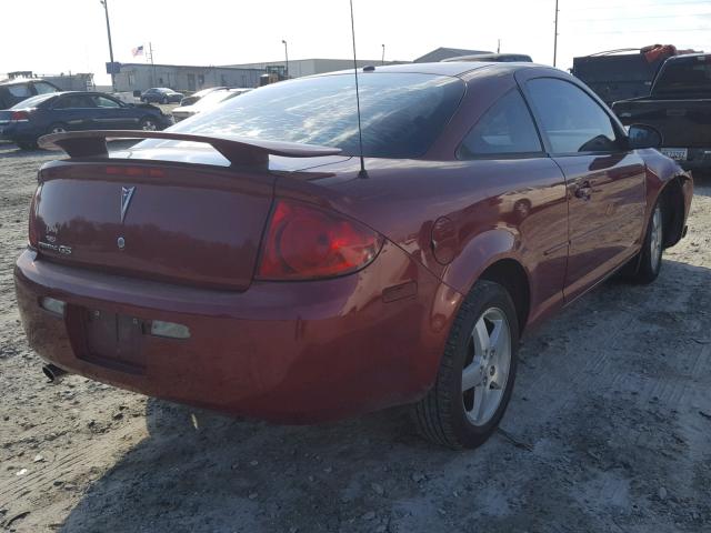 1G2AL15F677264960 - 2007 PONTIAC G5 RED photo 4