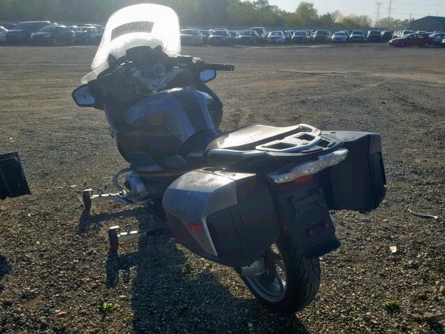 WB10A1308EZ190869 - 2014 BMW R1200 RT SILVER photo 3