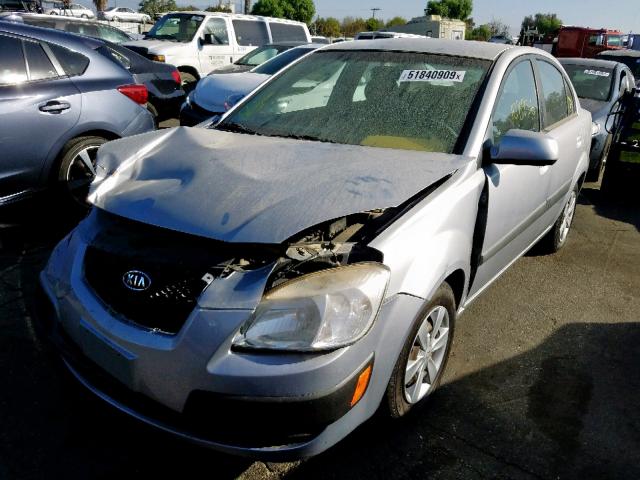 KNADE123966137635 - 2006 KIA RIO SILVER photo 2