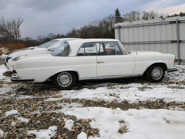 1110211055037 - 1964 MERCEDES-BENZ 220 SE WHITE photo 9