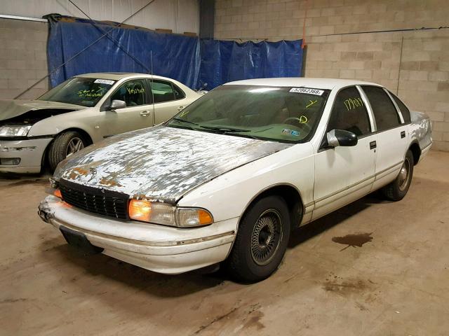 1G1BL52W6TR149343 - 1996 CHEVROLET CAPRICE CL WHITE photo 2