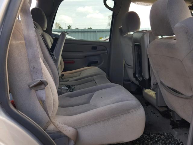 1GKEC13V74J328952 - 2004 GMC YUKON GRAY photo 6