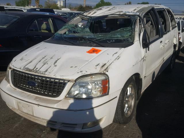 2FMZA52275BA65090 - 2005 FORD FREESTAR S WHITE photo 2