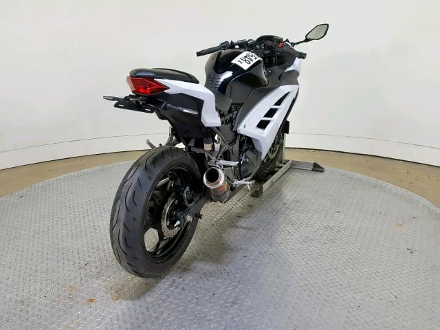 JKAEX8A18EA006972 - 2014 KAWASAKI EX300 A WHITE photo 8