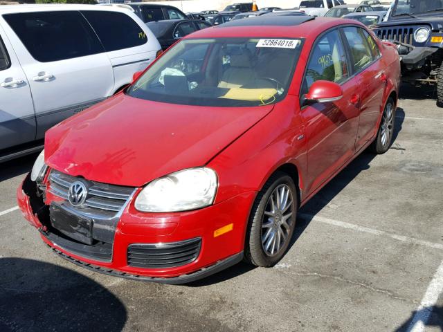 3VWRA71K68M191538 - 2008 VOLKSWAGEN JETTA WOLF RED photo 2