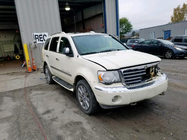 1A8HW58278F125437 - 2008 CHRYSLER ASPEN LIMI WHITE photo 1