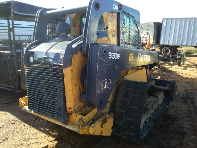 1T0333EKKDE251334 - 2013 JOHN DEERE 333E YELLOW photo 4