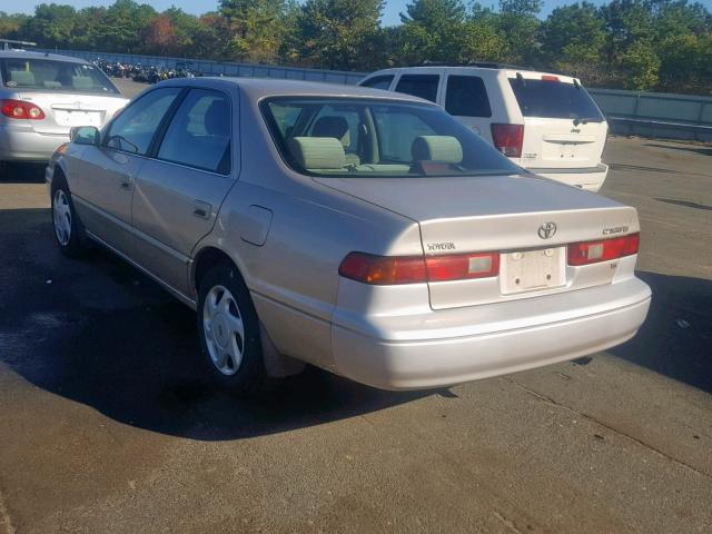 4T1BF22K7WU925213 - 1998 TOYOTA CAMRY CE BEIGE photo 3