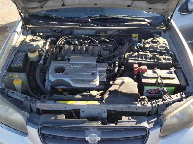 JN1CA31A21T302394 - 2001 NISSAN MAXIMA GXE SILVER photo 7