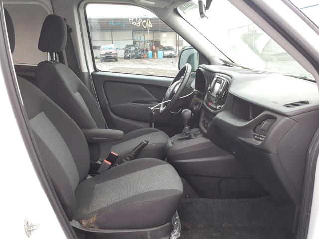 ZFBERFAT2F6A85104 - 2015 RAM PROMASTER 白色 照片 5