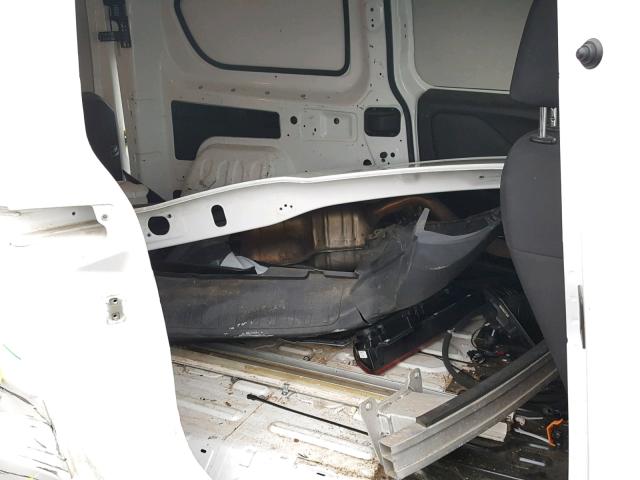 ZFBERFAT2F6A85104 - 2015 RAM PROMASTER 白色 照片 6