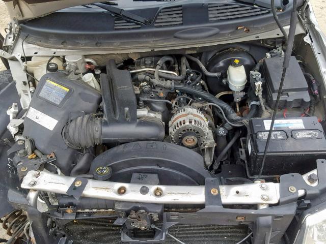 1GKET63M552382136 - 2005 GMC ENVOY DENA SILVER photo 7