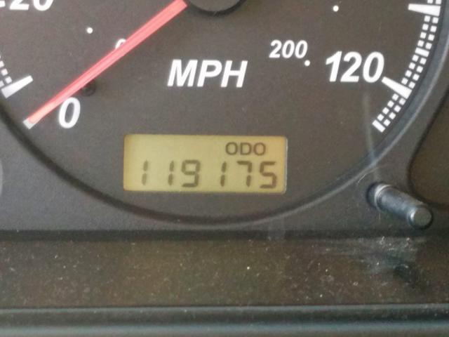 4S6CK58W924402448 - 2002 HONDA PASSPORT E 银色 照片 8