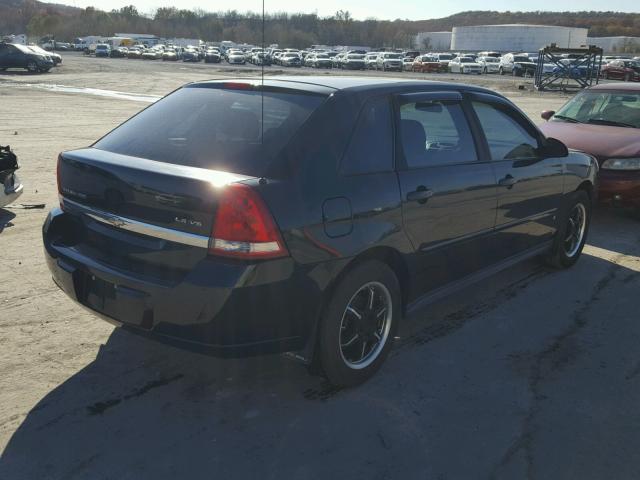 1G1ZS68NX7F194671 - 2007 CHEVROLET MALIBU MAX BLACK photo 4