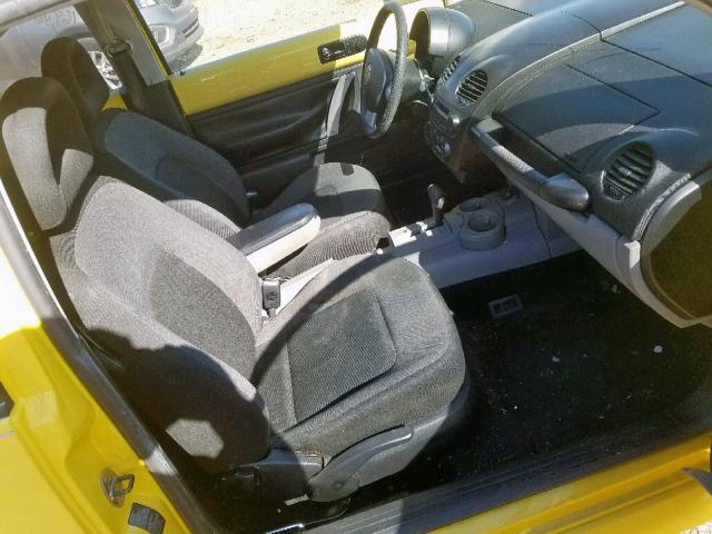 3VWCK21C62M433315 - 2002 VOLKSWAGEN NEW BEETLE 黄色 照片 5