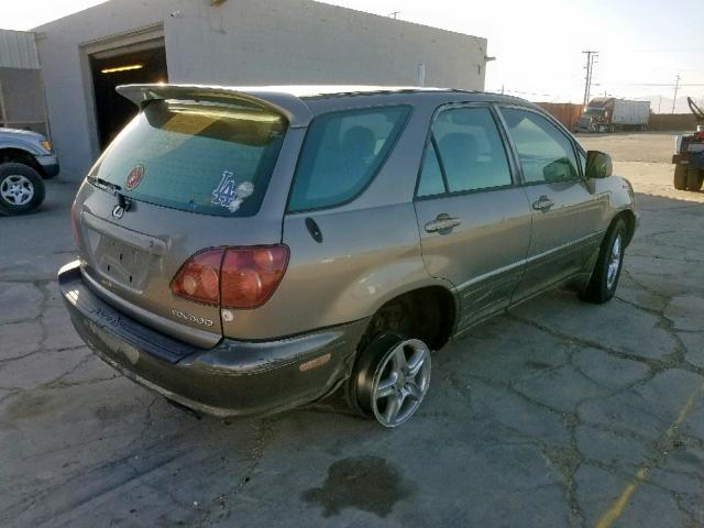 JT6HF10U5Y0109969 - 2000 LEXUS RX 300 GRAY photo 4