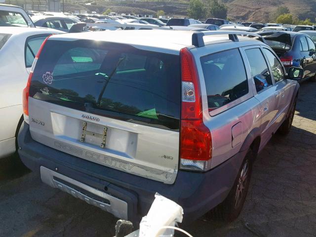 YV4SZ592771262051 - 2007 VOLVO XC70 SILVER photo 4