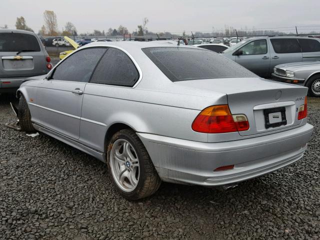 WBABM5347YJN92492 - 2000 BMW 328 CI SILVER photo 3