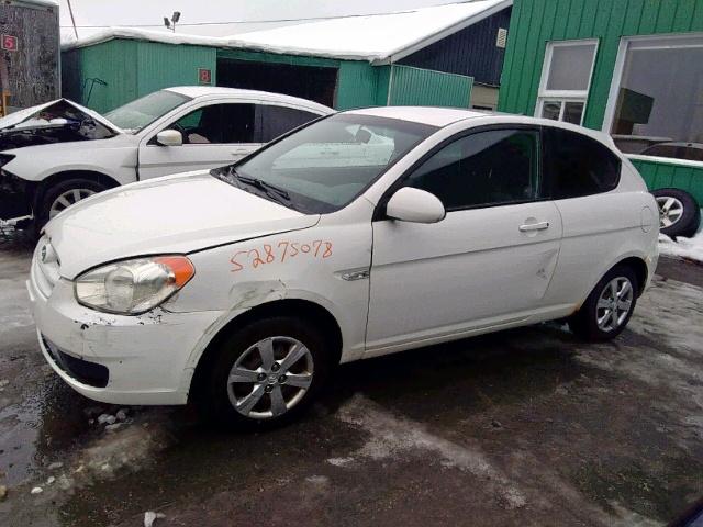 KMHCN35C18U055172 - 2008 HYUNDAI ACCENT BAS WHITE photo 2