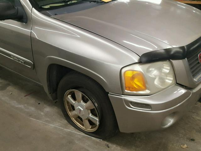 1GKDT13S022100848 - 2002 GMC ENVOY SILVER photo 9