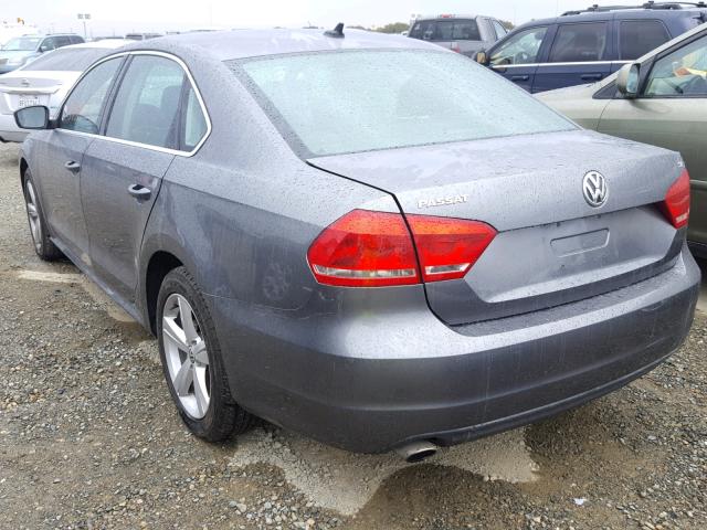 1VWBP7A3XDC063436 - 2013 VOLKSWAGEN PASSAT SE GRAY photo 3