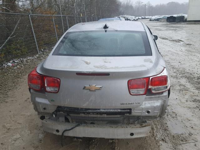 1G11A5SL1FF261352 - 2015 CHEVROLET MALIBU LS 银色 照片 10