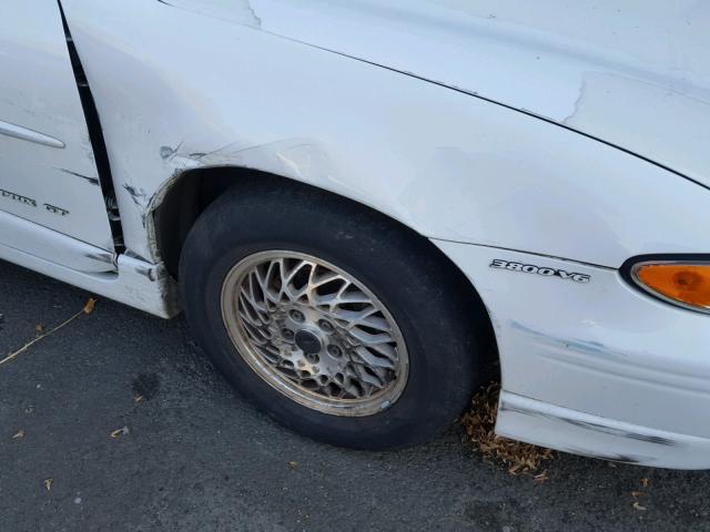 1G2WP12K9XF276330 - 1999 PONTIAC GRAND PRIX WHITE photo 9