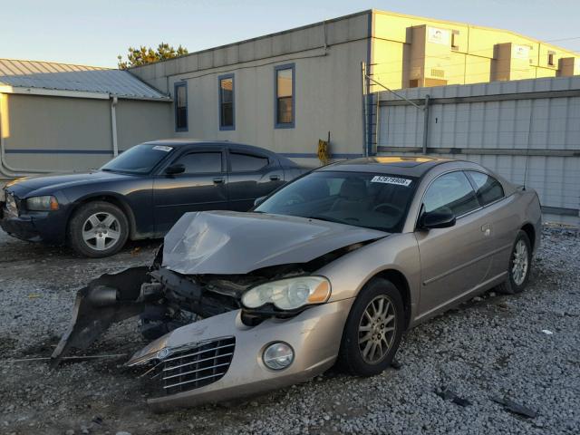 4C3AG42G13E060560 - 2003 CHRYSLER SEBRING LX GOLD photo 2