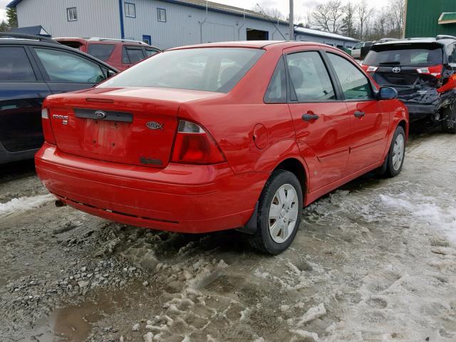 1FAHP34N67W260051 - 2007 FORD FOCUS ZX4 RED photo 4