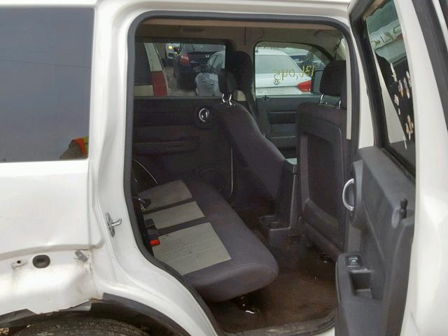 1D4PU4GK2AW157564 - 2010 DODGE NITRO HEAT WHITE photo 6