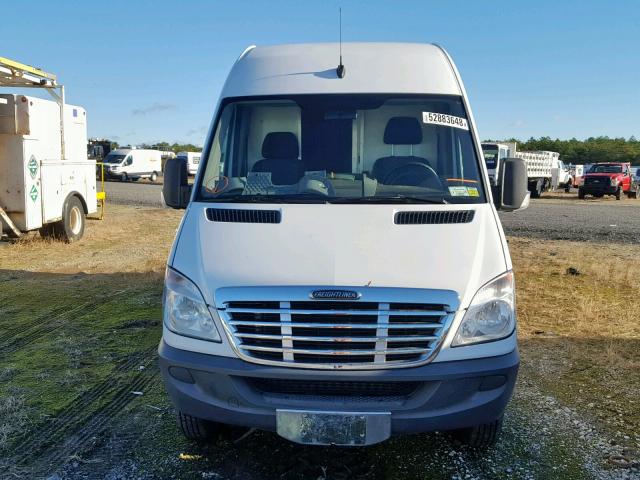 WDYPF4CC0C5698065 - 2012 FREIGHTLINER SPRINTER 3 WHITE photo 9