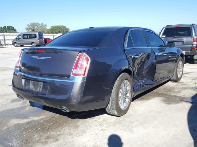 2C3CCAETXEH125107 - 2014 CHRYSLER 300C GRAY photo 4