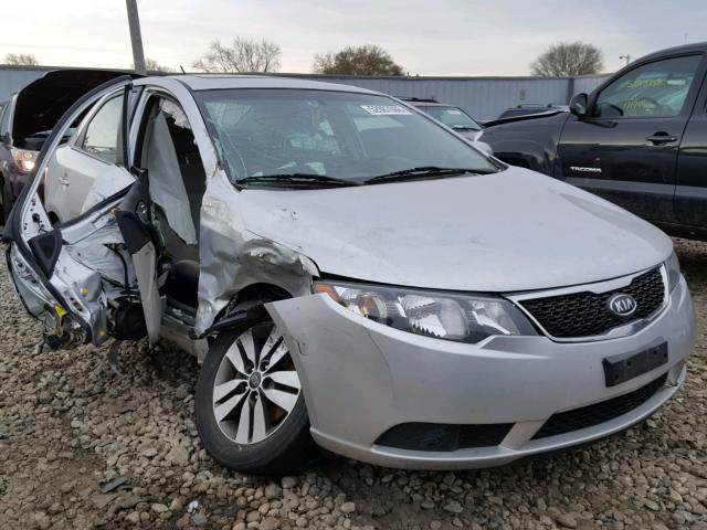 KNAFU4A23D5655684 - 2013 KIA FORTE EX SILVER photo 1