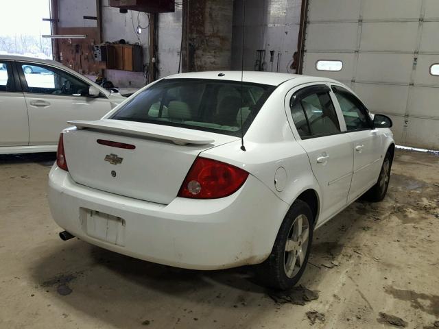 1G1AL58F687190836 - 2008 CHEVROLET COBALT LT WHITE photo 4