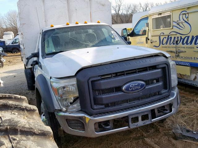 1FDUF5GT0BEB72513 - 2011 FORD F550 SUPER WHITE photo 1