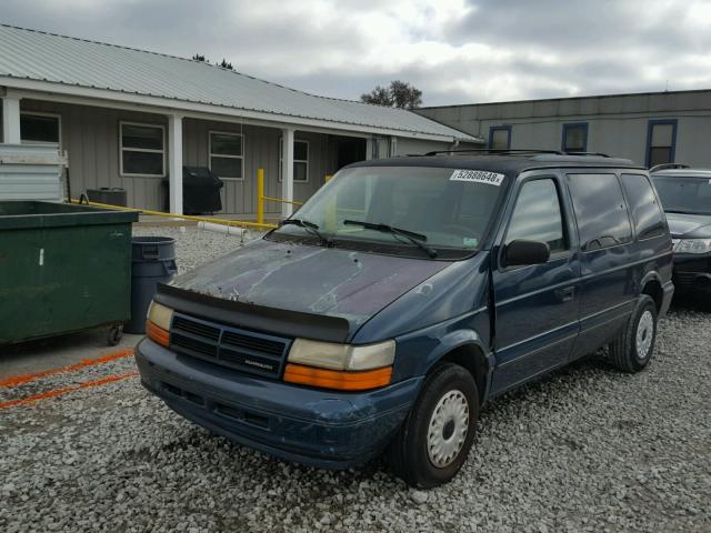 2P4GH2532RR668256 - 1994 PLYMOUTH VOYAGER GREEN photo 2