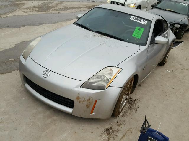 JN1AZ34D54T160956 - 2004 NISSAN 350Z COUPE SILVER photo 2