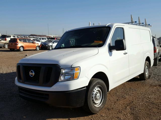 1N6BF0KY0HN805132 - 2017 NISSAN NV 1500 S WHITE photo 2