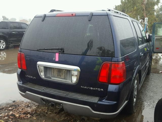 5LMFU28R34LJ04962 - 2004 LINCOLN NAVIGATOR 蓝色 照片 4