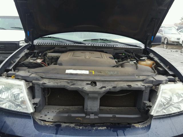 5LMFU28R34LJ04962 - 2004 LINCOLN NAVIGATOR 蓝色 照片 7