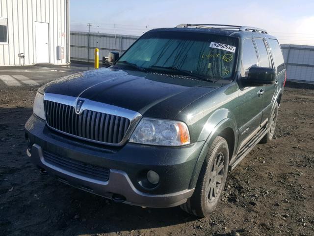 5LMFU28R83LJ23117 - 2003 LINCOLN NAVIGATOR Жасыл фото 2