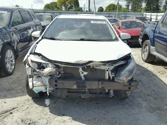 2T1BURHE5FC384731 - 2015 TOYOTA COROLLA L WHITE photo 9