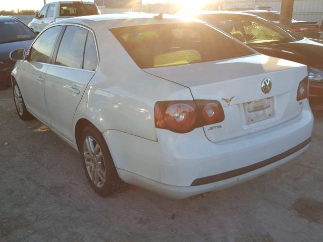 3VWAL71K89M177553 - 2009 VOLKSWAGEN JETTA TDI WHITE photo 3