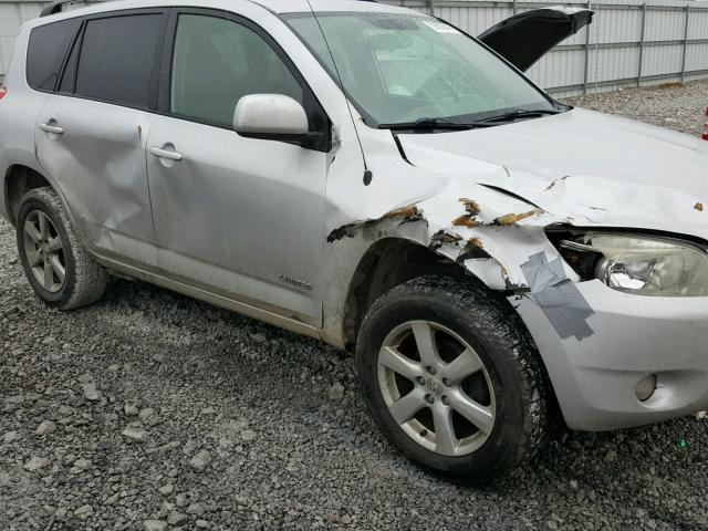 JTMBD31V165007768 - 2006 TOYOTA RAV4 LIMIT SILVER photo 9